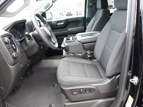 Used 2023 Chevrolet Silverado 1500 Custom AWD/4WD image 19