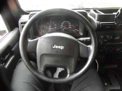Used 2004 Jeep Wrangler X w/ Wheel Plus Group AWD/4WD image 9