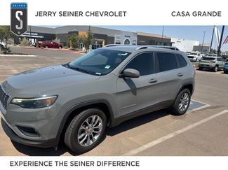 Used 2021 Jeep Cherokee Latitude Plus FWD video 1