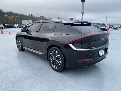 Used 2022 Kia EV6 Wind w/ Wind Technology Package image 10