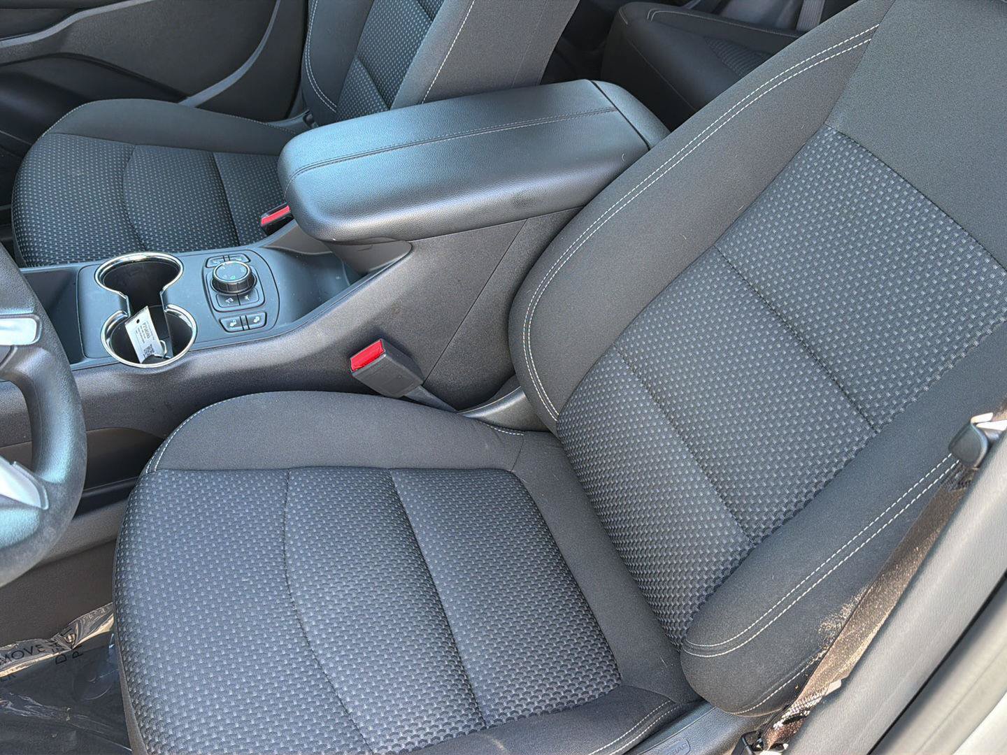 Used 2024 GMC Terrain SLE w/ Driver Convenience Package AWD/4WD image 28