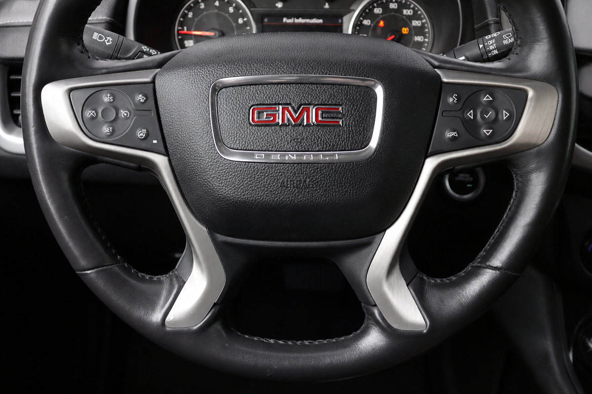 Used 2019 GMC Terrain Denali w/ Advanced Safety Package FWD image 39