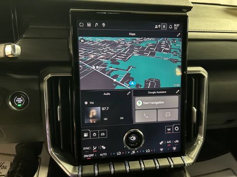 New 2026 GMC Acadia Elevation w/ Elevation Premium Package AWD/4WD image 15