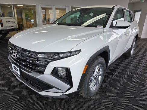 New 2026 Hyundai Tucson SE AWD/4WD image 7