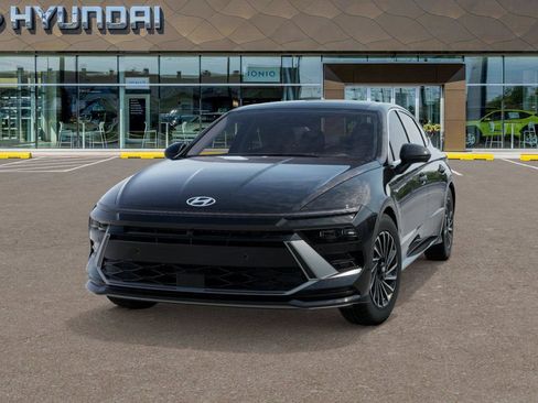 New 2025 Hyundai Sonata Limited FWD image 6