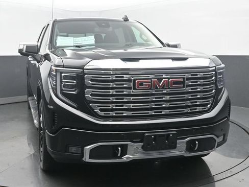 Used 2023 GMC Sierra 1500 Denali AWD/4WD image 8