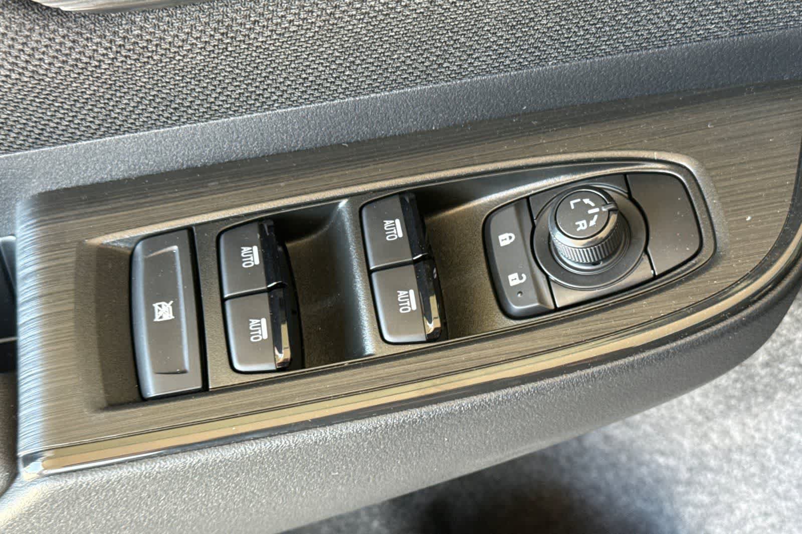 New 2026 Subaru Outback Limited AWD/4WD image 13