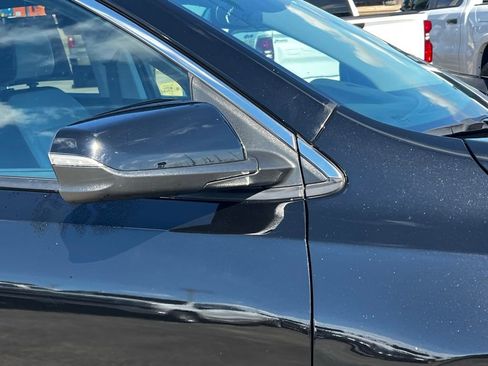 Used 2024 GMC Terrain SLT image 48