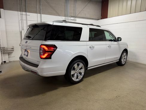 Used 2024 Ford Expedition Max Platinum AWD/4WD image 8