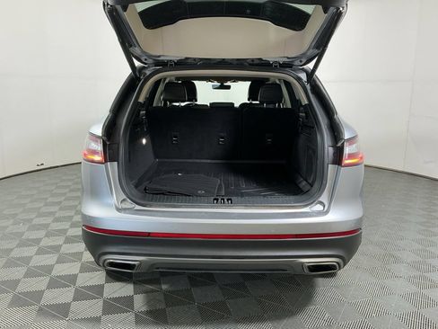 Used 2022 Lincoln Nautilus Reserve AWD/4WD image 28