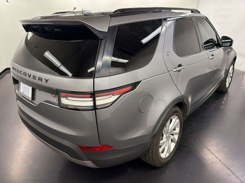 Used 2020 Land Rover Discovery SE AWD/4WD image 9