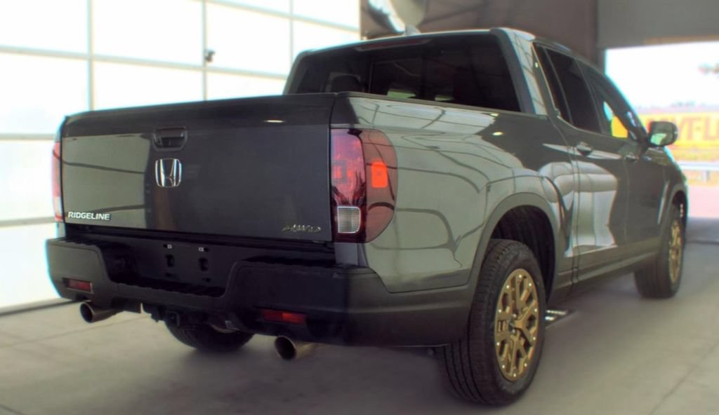 Used 2023 Honda Ridgeline RTL image 3
