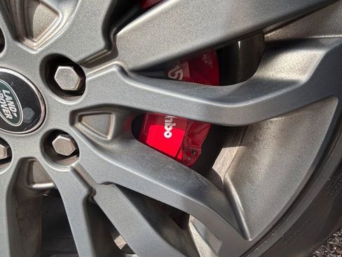 Used 2017 Land Rover Range Rover Sport HSE Dynamic image 32