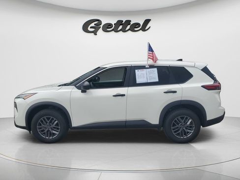 Used 2024 Nissan Rogue S FWD image 10