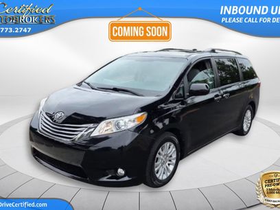 Used 2017 Toyota Sienna XLE