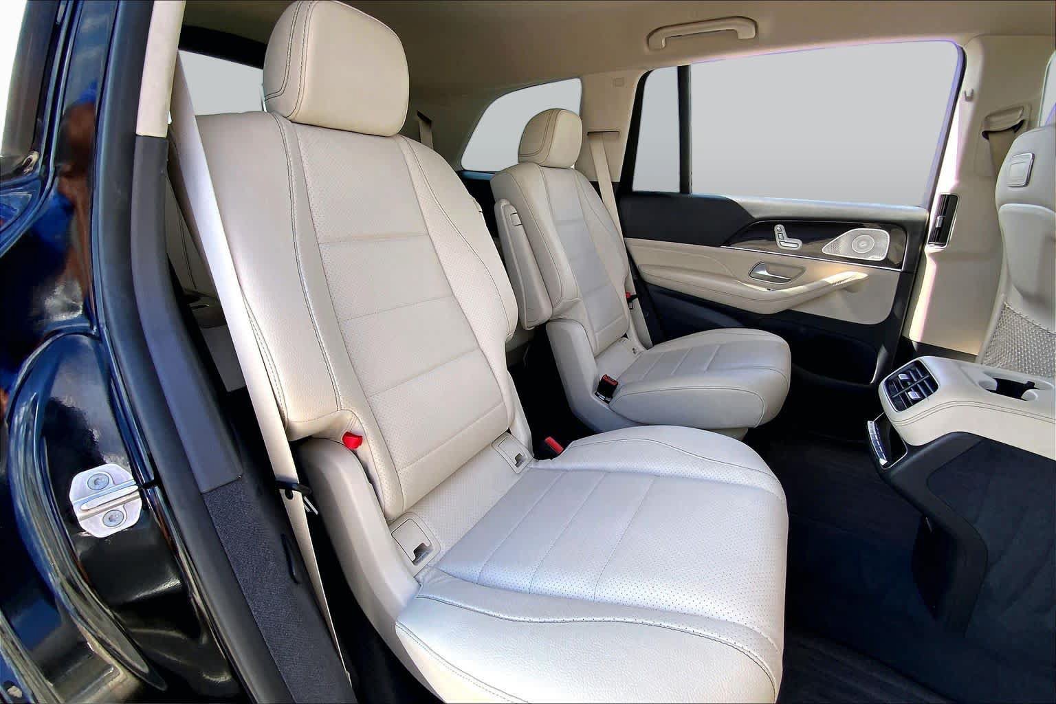 Used 2020 Mercedes-Benz GLS 450 4MATIC image 19