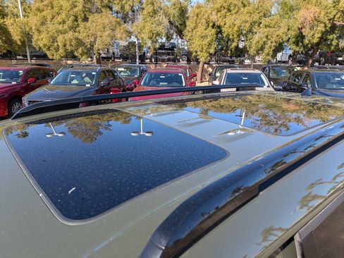 Used 2024 Hyundai Santa Fe Limited image 15