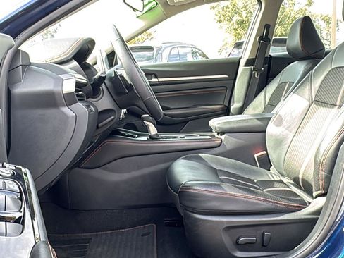 Used 2023 Nissan Altima 2.5 SR image 21
