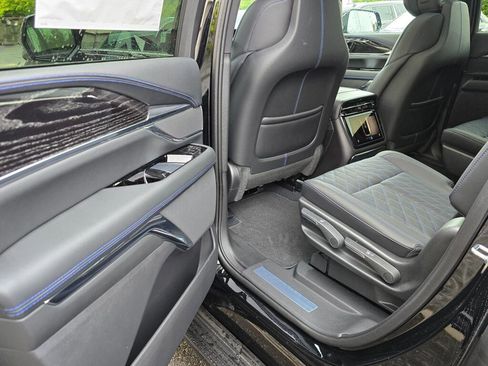 New 2025 Cadillac Escalade IQ Luxury 1 image 17