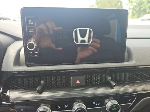 Used 2025 Honda CR-V EX-L image 14