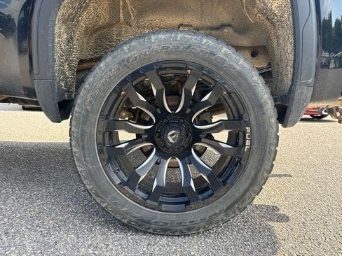 Used 2019 GMC Sierra 1500 Denali w/ Denali Ultimate Package AWD/4WD image 5