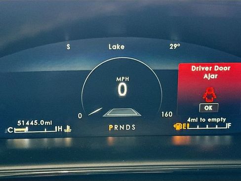 Used 2021 Lincoln Nautilus Reserve w/ Equipment Group 202A image 13