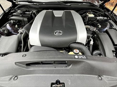 Used 2018 Lexus IS 300 AWD image 29