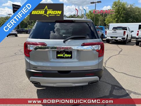 Used 2023 GMC Acadia SLT w/ Preferred Package AWD/4WD image 4