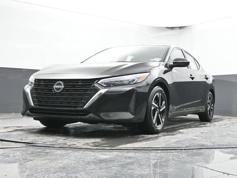 Used 2024 Nissan Sentra SV FWD image 40