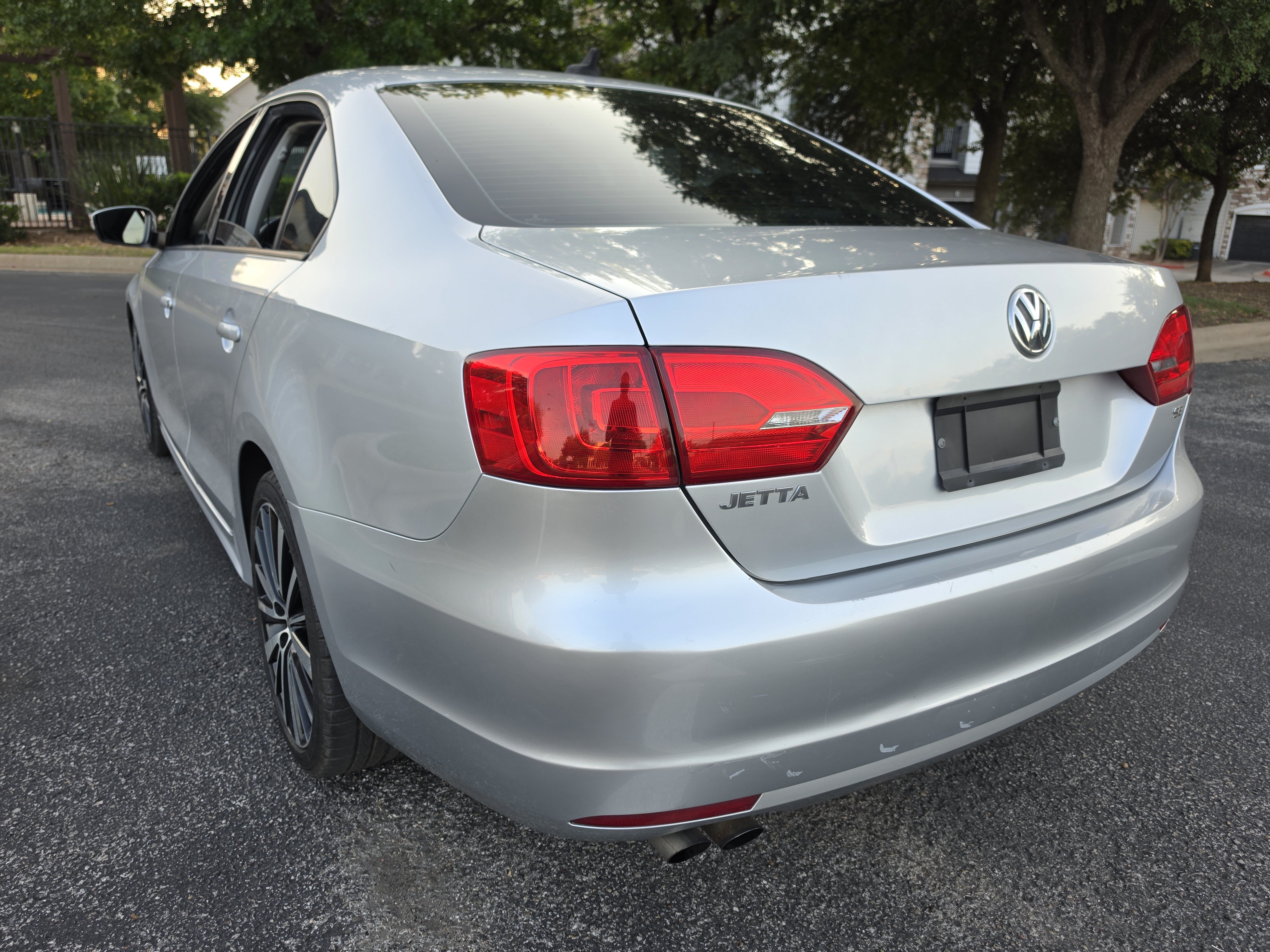 Used 2014 Volkswagen Jetta SE FWD image 5