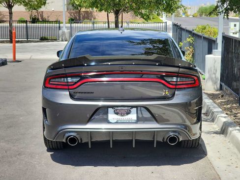Used 2021 Dodge Charger Scat Pack RWD image 7