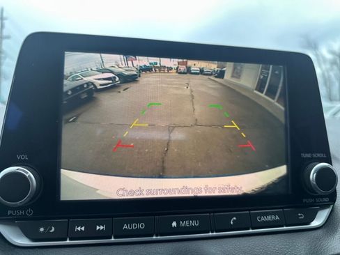 Used 2021 Nissan Sentra SR image 17