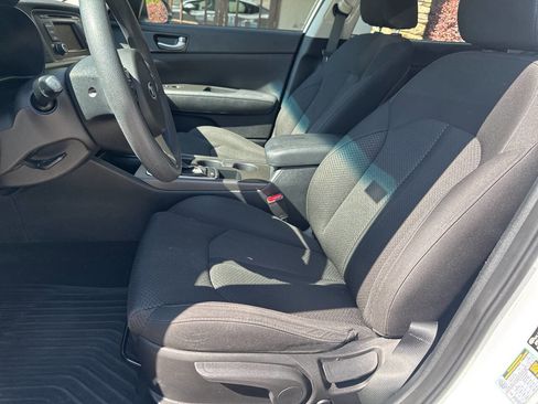 Used 2016 Kia Optima LX w/ Option Group 014 FWD image 10
