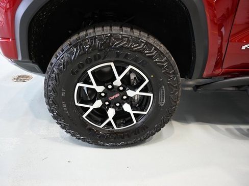 New 2026 GMC Canyon AT4X image 30