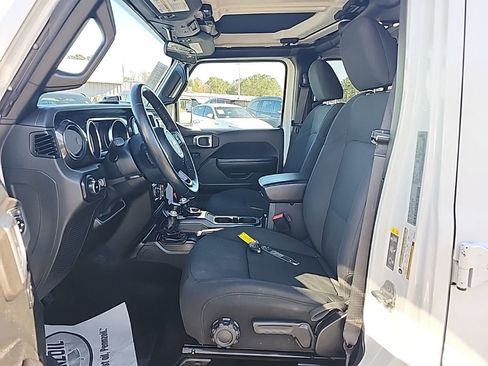 Certified 2021 Jeep Wrangler Unlimited Sport image 21