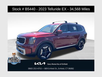 Used 2023 Kia Telluride EX w/ EX Captain's Chair Package