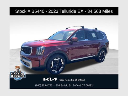 Used 2023 Kia Telluride EX w/ EX Captain's Chair Package AWD/4WD image 1
