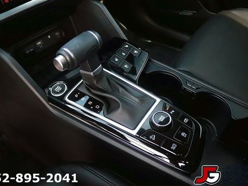 Certified 2025 Kia Sportage SX FWD image 23