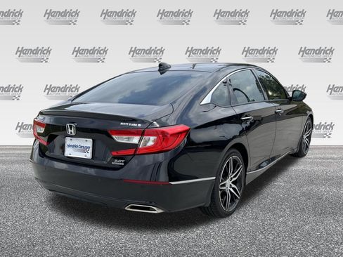 Used 2021 Honda Accord Touring image 10