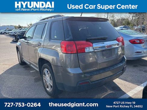 Used 2011 GMC Terrain SLT image 2