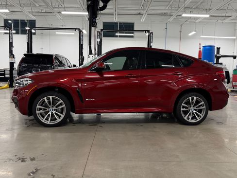 Used 2019 BMW X6 sDrive35i RWD image 2