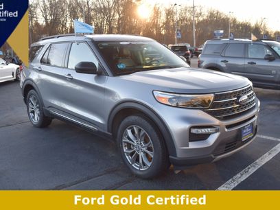 Certified 2023 Ford Explorer XLT w/ Equipment Group 202A