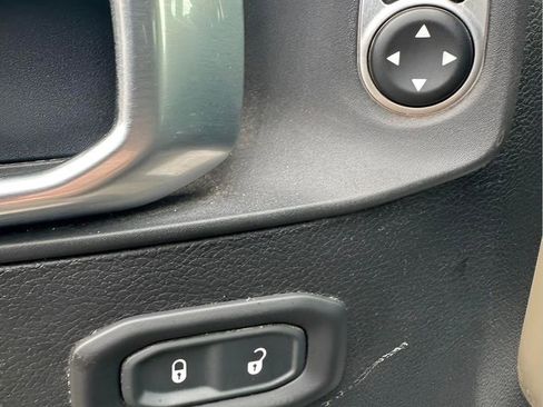 Used 2020 Jeep Gladiator Sport w/ Quick Order Package 24S image 17