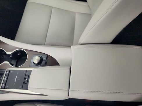 Used 2021 Lexus RX 350 FWD w/ Premium Package image 20