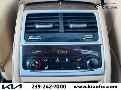 Used 2018 BMW 750i xDrive image 19