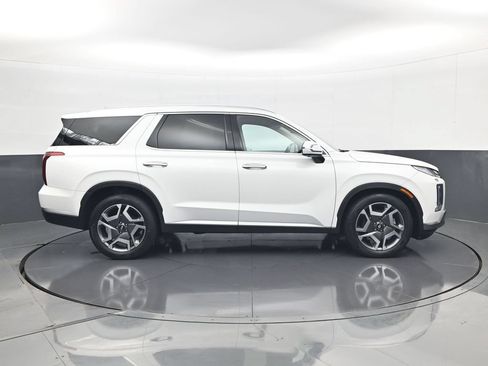 Certified 2024 Hyundai Palisade SEL FWD image 5