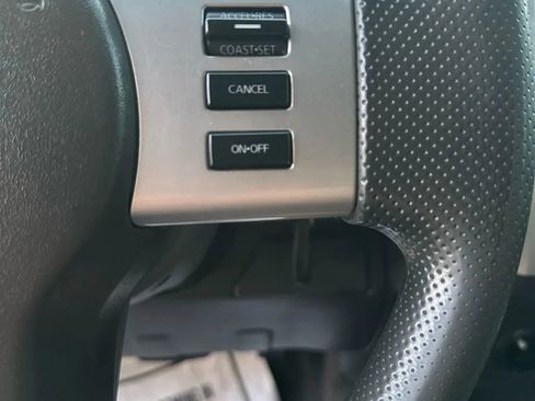 Used 2014 Nissan Xterra X image 21