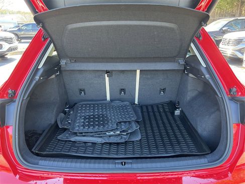 Used 2020 Audi Q3 2.0T Premium Plus image 5