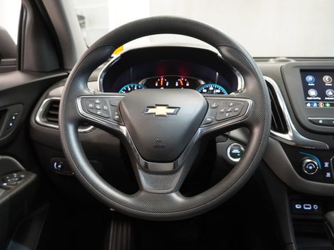 Used 2024 Chevrolet Equinox LS w/ LS Convenience Package FWD image 18