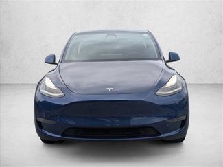 Used 2021 Tesla Model Y Long Range video 2